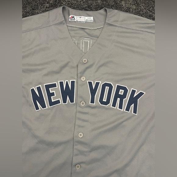 New York Yankees Aaron Judge 99 Majestic Jersey Mens Size XL Gray MLB Stitched - Picture 3 of 9